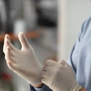 Factory Wholesale White Latex Disposable 100 Pcs Powder-Free Hands Protection Gloves Guantes